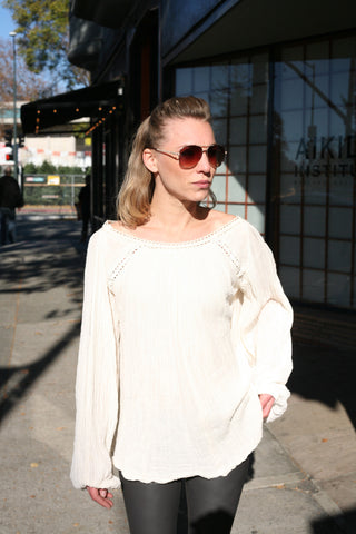 Western White Tunic